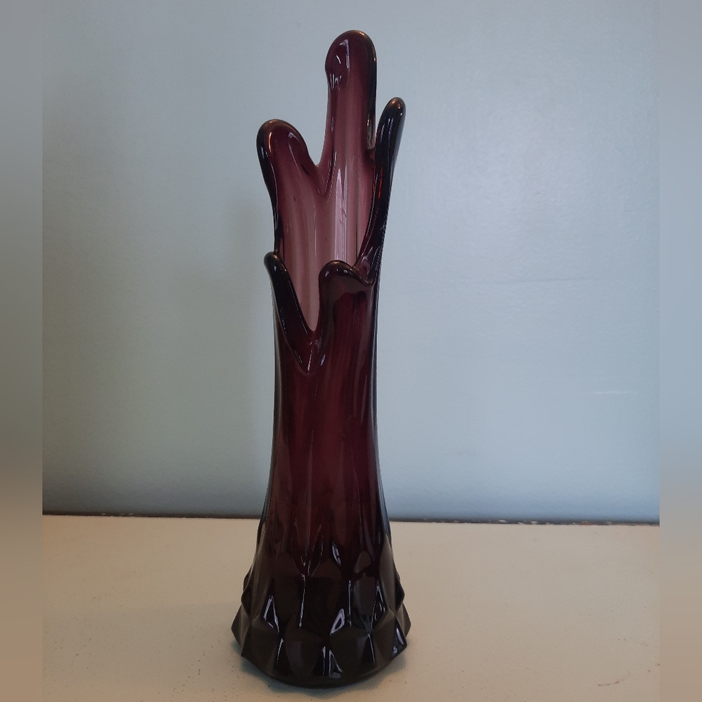Vintage Purple Amethyst Five Finger Swung Glass Vase